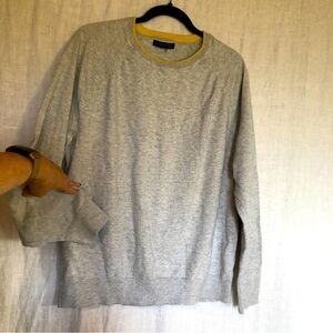 Banana Republic cotton and cashmere sweater light grey contrast yellow neck  M/L